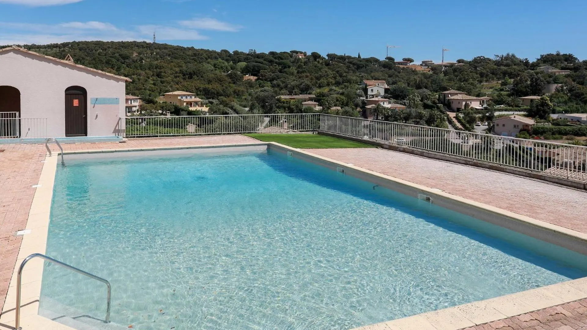 Holiday Home Les Bastides De Guerrevieille-8 By Interhome Sainte-Maxime